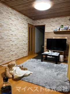 【居間・リビング】 | 川越市砂久保　中古戸建　