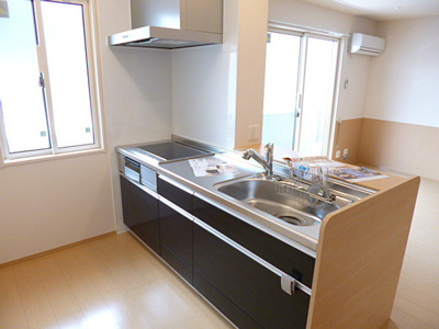 【キッチン】 | アルフォート | カウンターキッチン　IHクッキングヒーター