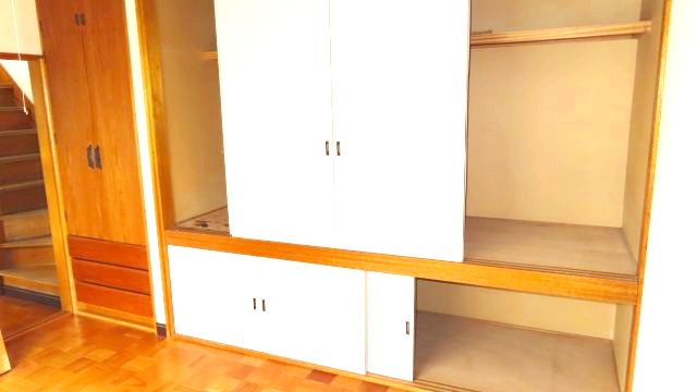 【玄関】 | 北見市公園町１０１番地１、１０２番地４　中古売家