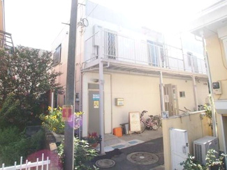 【外観】 | 2階建てマンションの2階のお部屋です(^^)/