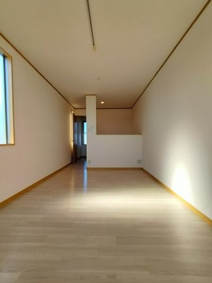 【居間・リビング】 | キューブ浅間台B