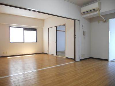 フェニックス堀川の内装|リビング