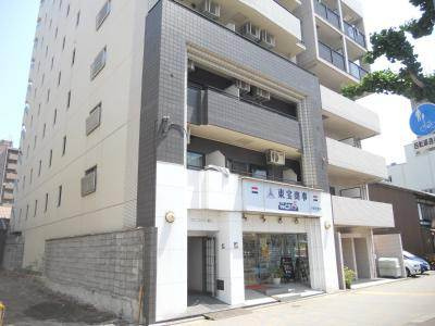 フェニックス堀川のエントランス