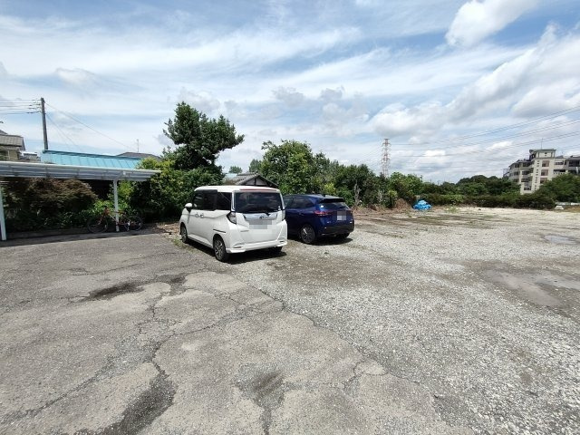 アピアの駐車場|車をお持ちの方に嬉しい駐車場付きの物件です