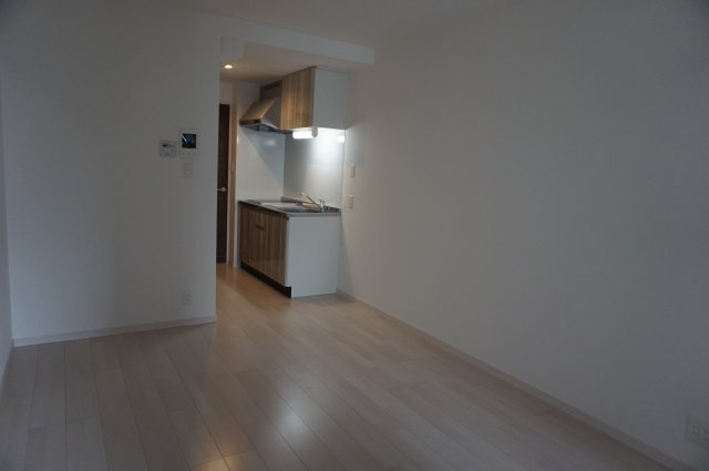 LEPUS御厨B棟の居間・リビング