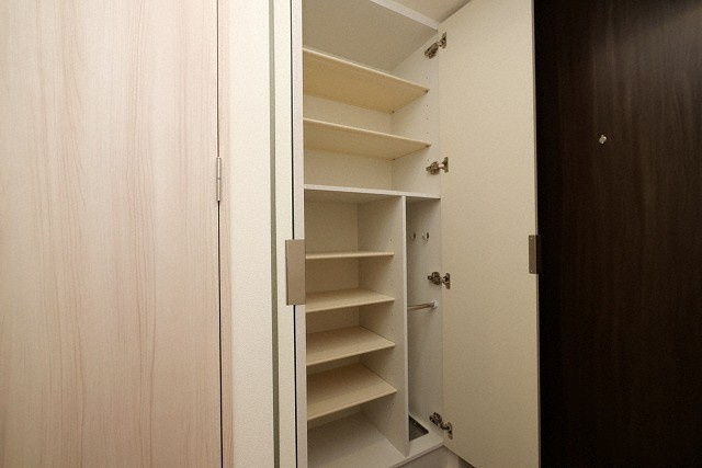 プレサンス松屋町ヴィゴラスの収納