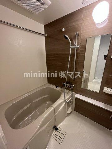 ラ・ピシーヌ南堀江の浴室