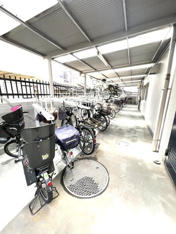 東駒形ハイデンスのその他共用部分|駐輪場