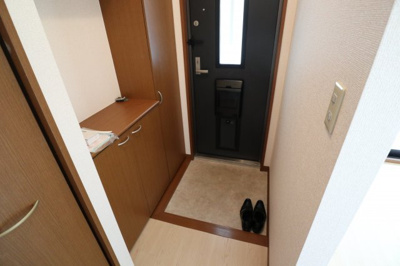 【玄関】 | グレイスハイムA