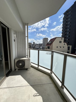 【バルコニー】 | 仲介手数料半額！HPに初期費用掲載！「プライスホーム」で検索！リアンシエルブルー薬院