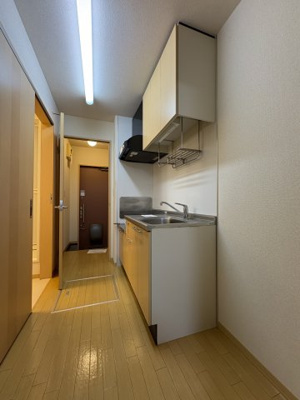 【内装】 | エクセリオン神大寺Ⅰ | エクセリオン神大寺Ⅰ　キッチン前