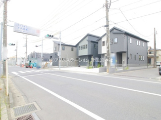 【前面道路含む現地写真】