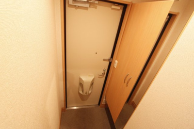 【玄関】 | ヴィルヌーブＥ