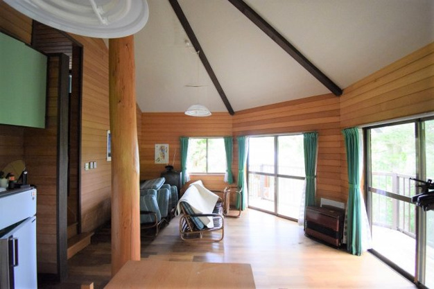 【居間・リビング】 | 東急天城高原別荘地　戸建