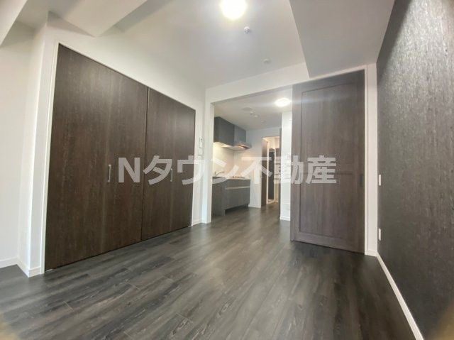 【居間・リビング】 | さくらHills NISHIKI Platinum Residence | ゆったりとした居間です