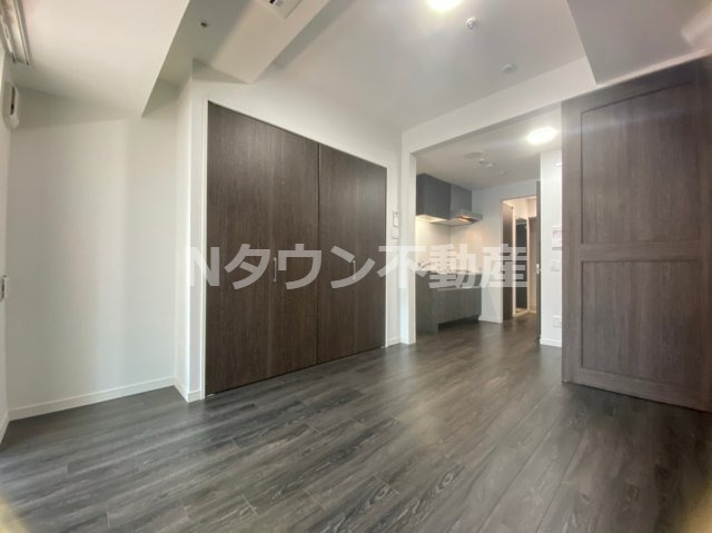 【居間・リビング】 | さくらHills NISHIKI Platinum Residence | ゆったり過ごせるリビングです