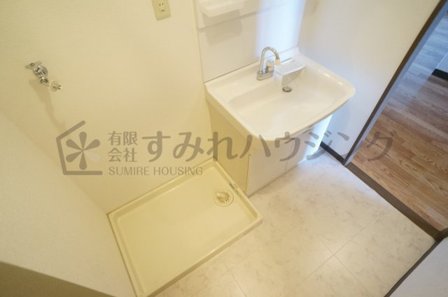 マルシェ伊丹の洗面所|参考、同建物・同間取りの号室