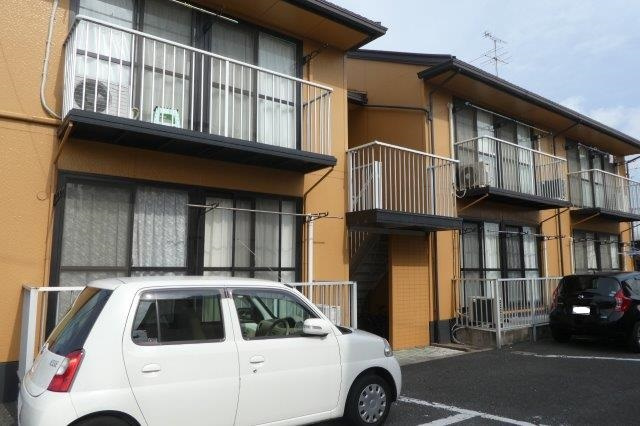 倉敷市大島のアパートの外観