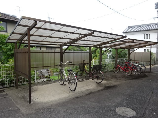 倉敷市大島のアパートのその他共用部分|自転車置き場