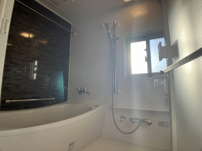 【浴室】 | プレサンスロジェ国際通りレーヴタワー