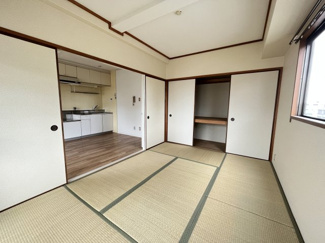 【寝室】 | スターリングハイツ