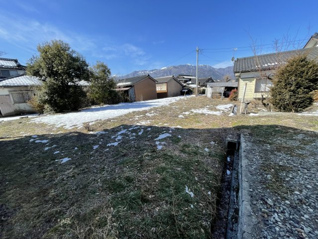 伊那市狐島　土地の外観