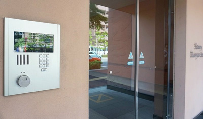 【セキュリティ】 | サヴォイバンヤンツリー