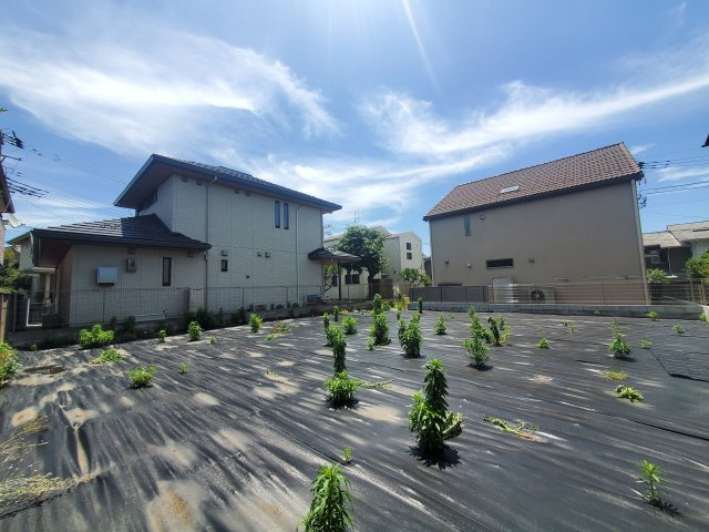 【外観】 | 品川区小山７丁目　売地 | 南公道に面した敷地約65坪♪♪延床面積245.97㎡、LDK約40帖のルーフバルコニー付き４LDKプランをご用意しております！建築条件無につき、お好きなハウスメーカーでの建築が可能！