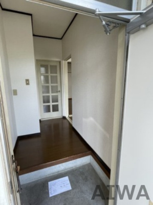 【玄関】 | ツインランド城山B棟