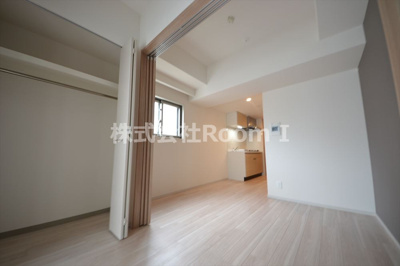 【居間・リビング】 | Dimus北浜 | ゆったり過ごせるリビングです