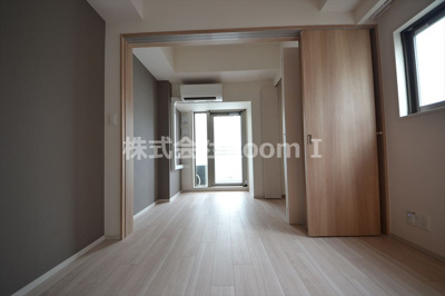 【洋室】 | Dimus北浜 | 使い勝手のいい洋室です