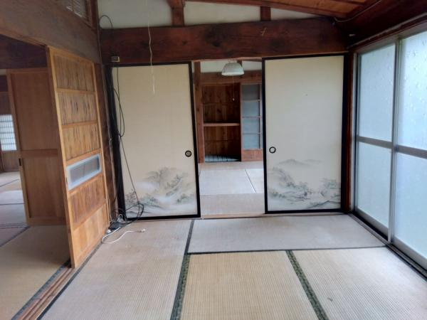【居間・リビング】