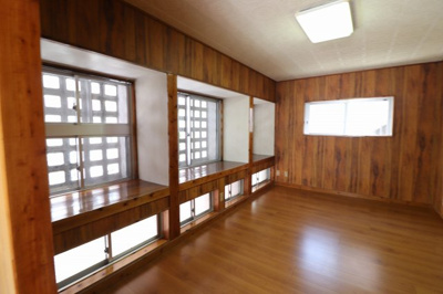 【洋室】 | 宮城貸間 | アパートにはないお洒落な造り