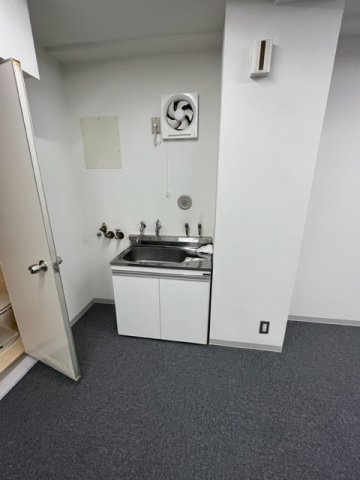 東神田政弥ビルのキッチン