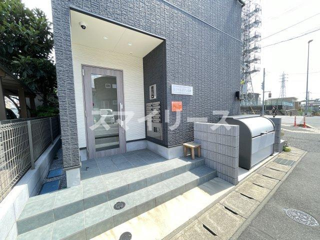 エクセルメゾン高柳のエントランス