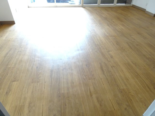 大垣市南頬町店舗事務所の内装