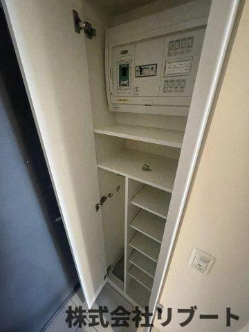 エマーレ行徳の収納