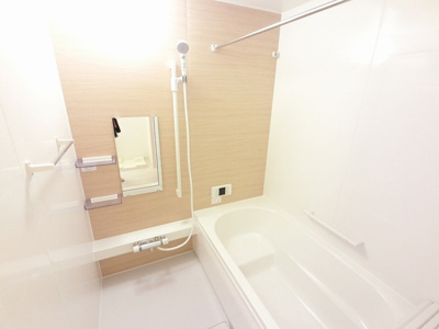 【浴室】 | グランプレジール Ｂ | 広い浴室