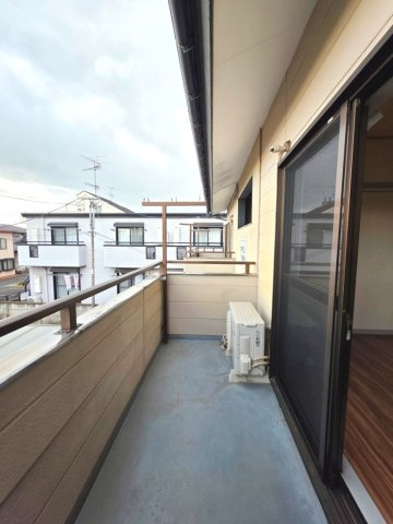 【バルコニー】