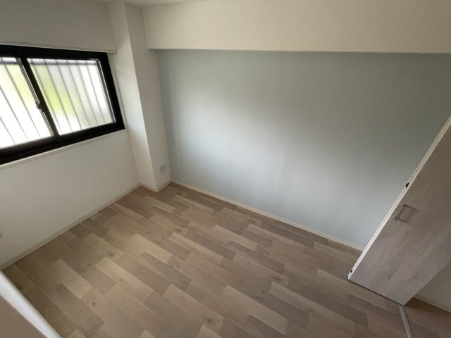 【寝室】 | ベルヴィ甲東園