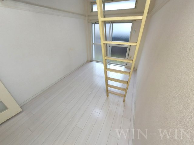 カーサ井原の居間・リビング