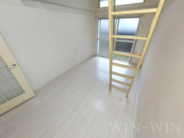 カーサ井原の居間・リビング