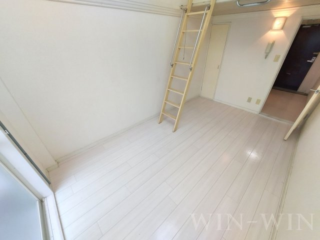 カーサ井原の居間・リビング