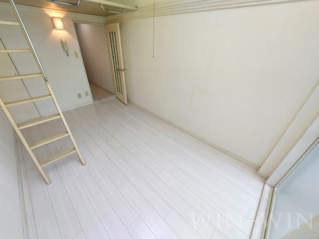 カーサ井原の居間・リビング