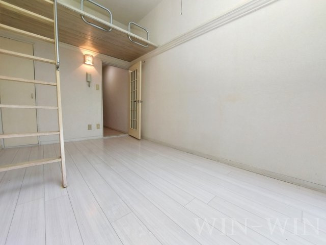 カーサ井原の居間・リビング