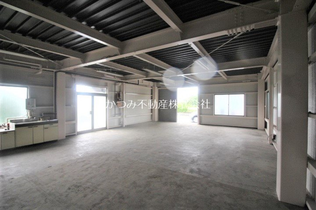 【玄関】 | 新座市大和田３丁目倉庫
