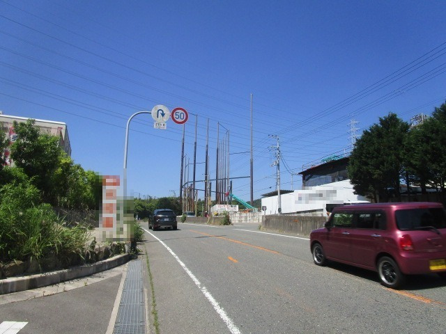 大東市大字龍間の店舗の周辺