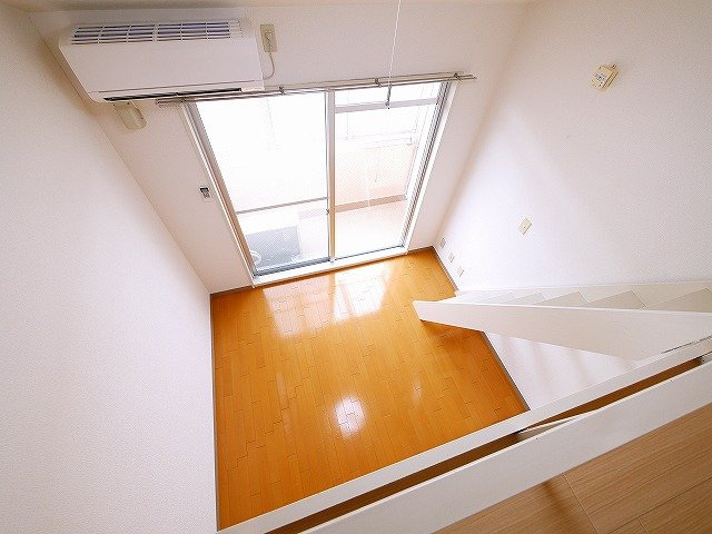 シティパレスあやめ池Ｐ３の居間・リビング|コンパクトで使いやすいお部屋です