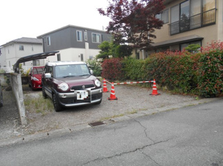 【駐車場】