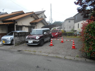 【駐車場】